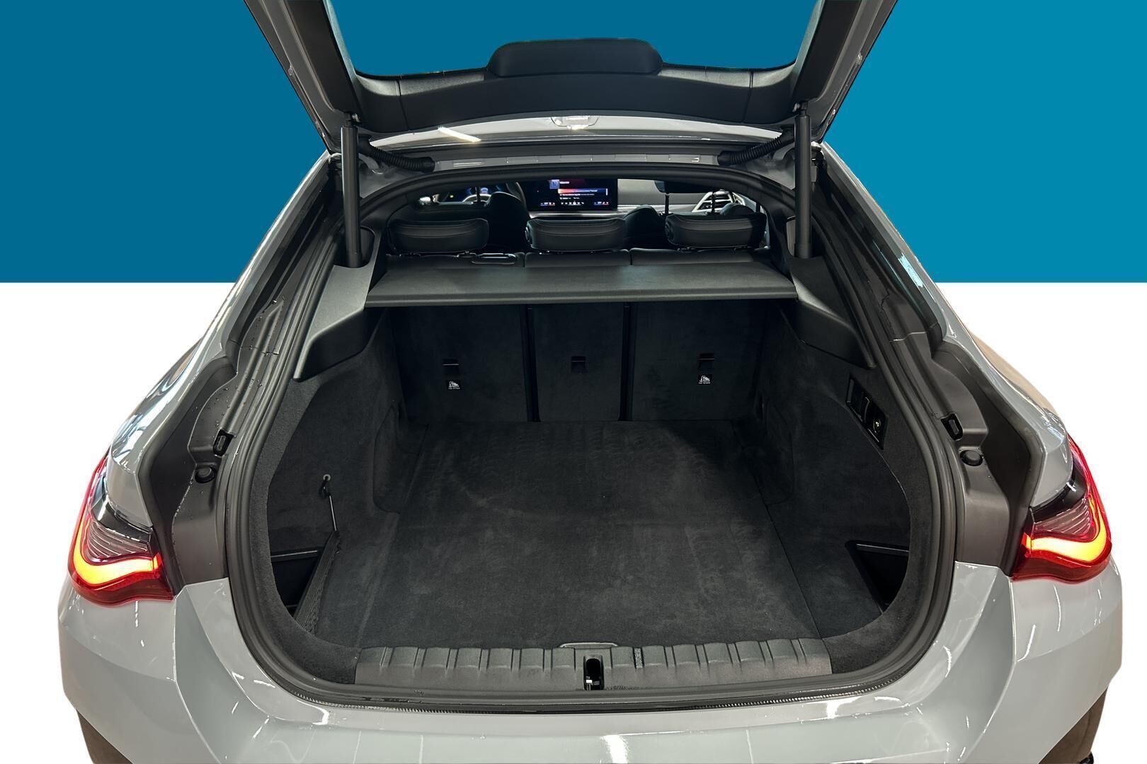 BMW I4 iso kuva 11