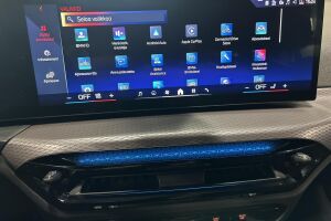 BMW I4 esikatselu 15
