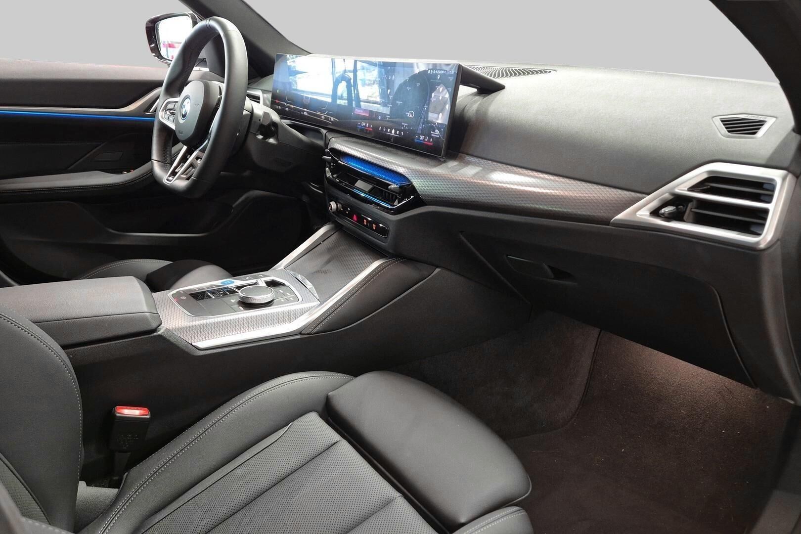BMW I4 iso kuva 4