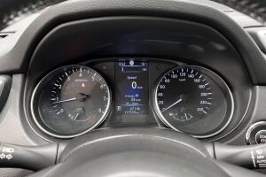 Nissan Qashqai esikatselu 11