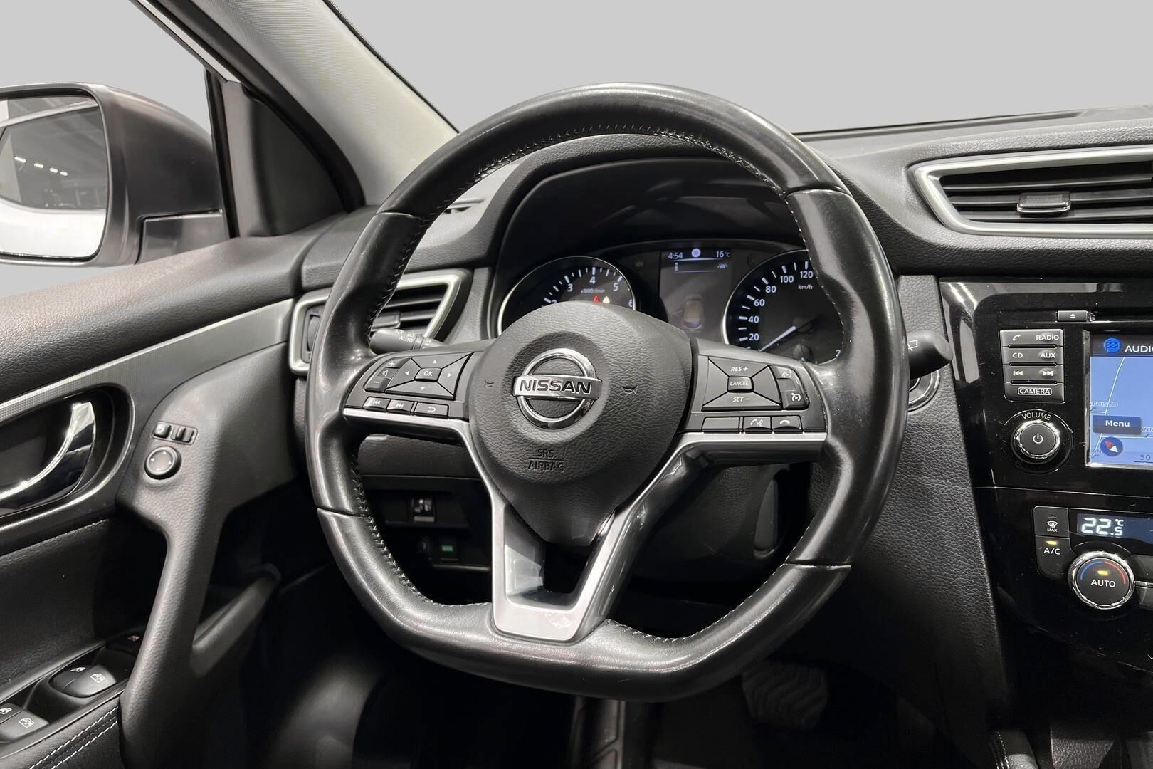 Nissan Qashqai iso kuva 28