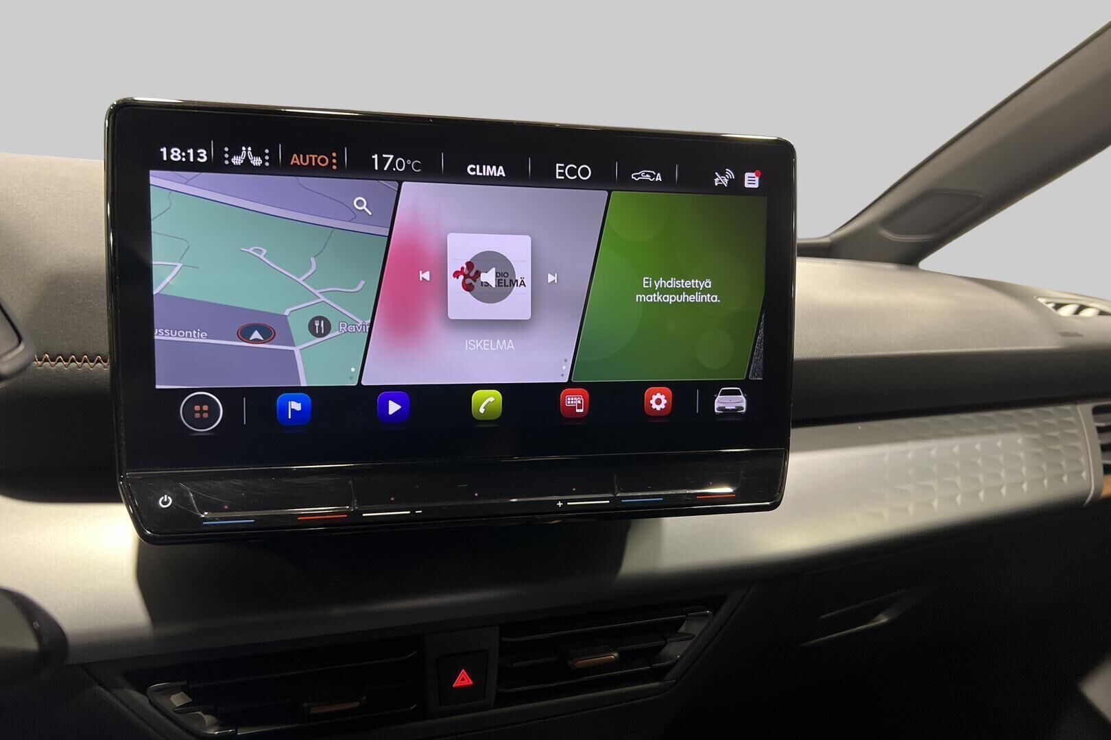 CUPRA BORN iso kuva 19