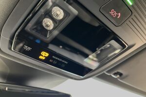 VOLKSWAGEN ID.4 esikatselu 12