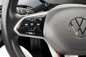VOLKSWAGEN ID.4 esikatselu 39