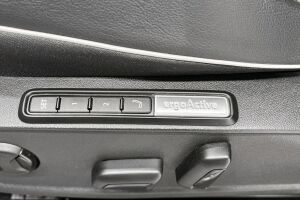 VOLKSWAGEN ID.4 esikatselu 41