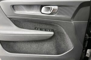 VOLVO C40 esikatselu 21