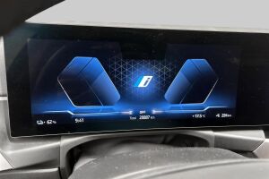BMW I4 esikatselu 14