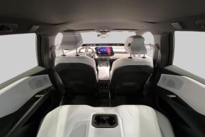 BMW IX3 esikatselu 12