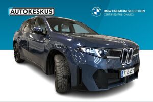 BMW IX3 esikatselu 1