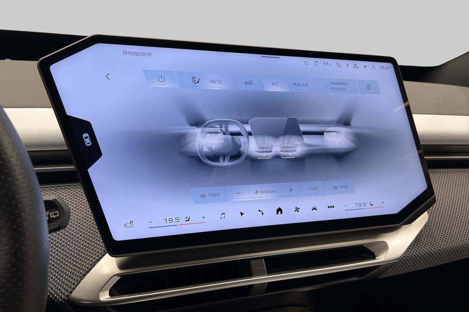 BMW IX3 iso kuva 36