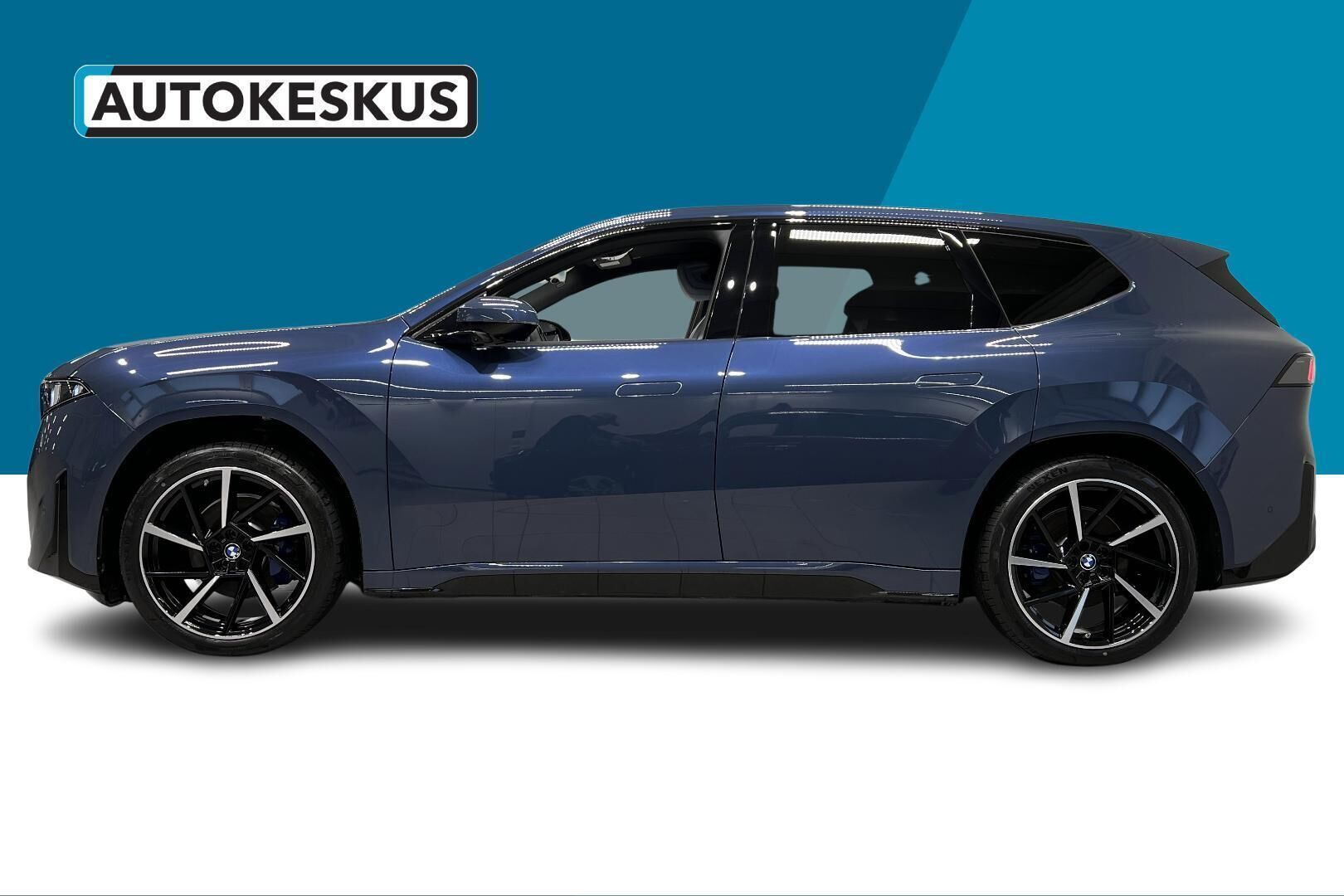 BMW IX3 iso kuva 7