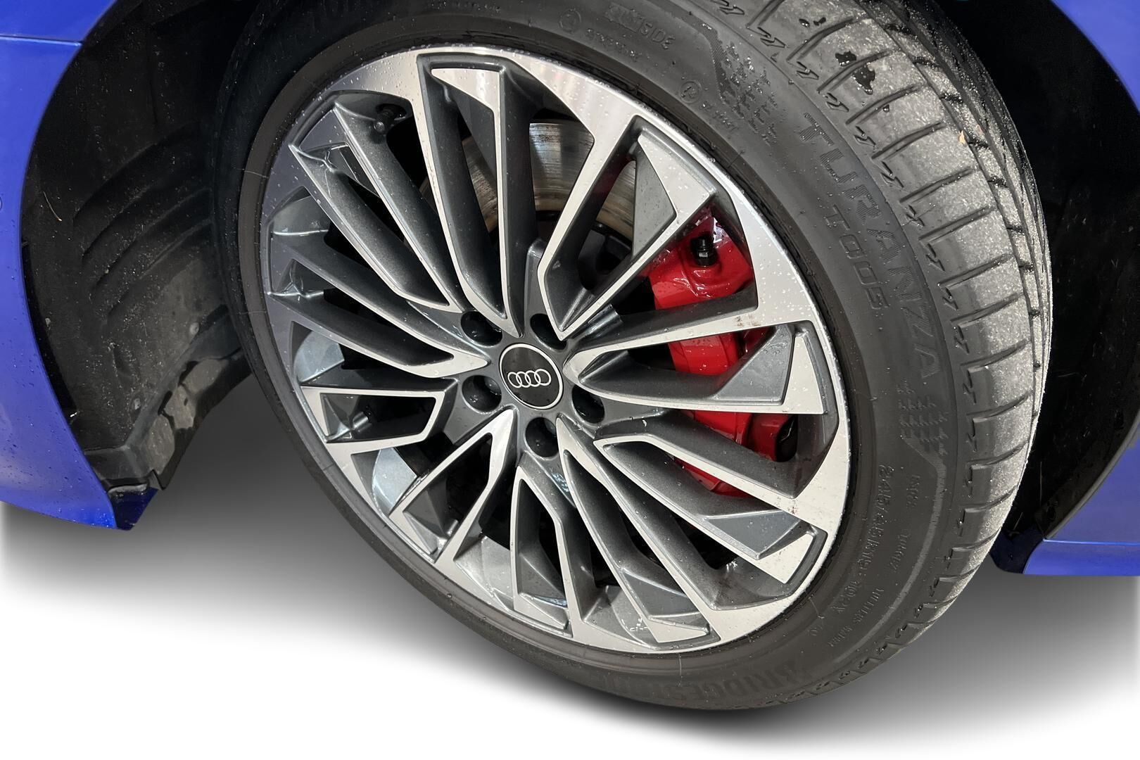AUDI A6 iso kuva 13