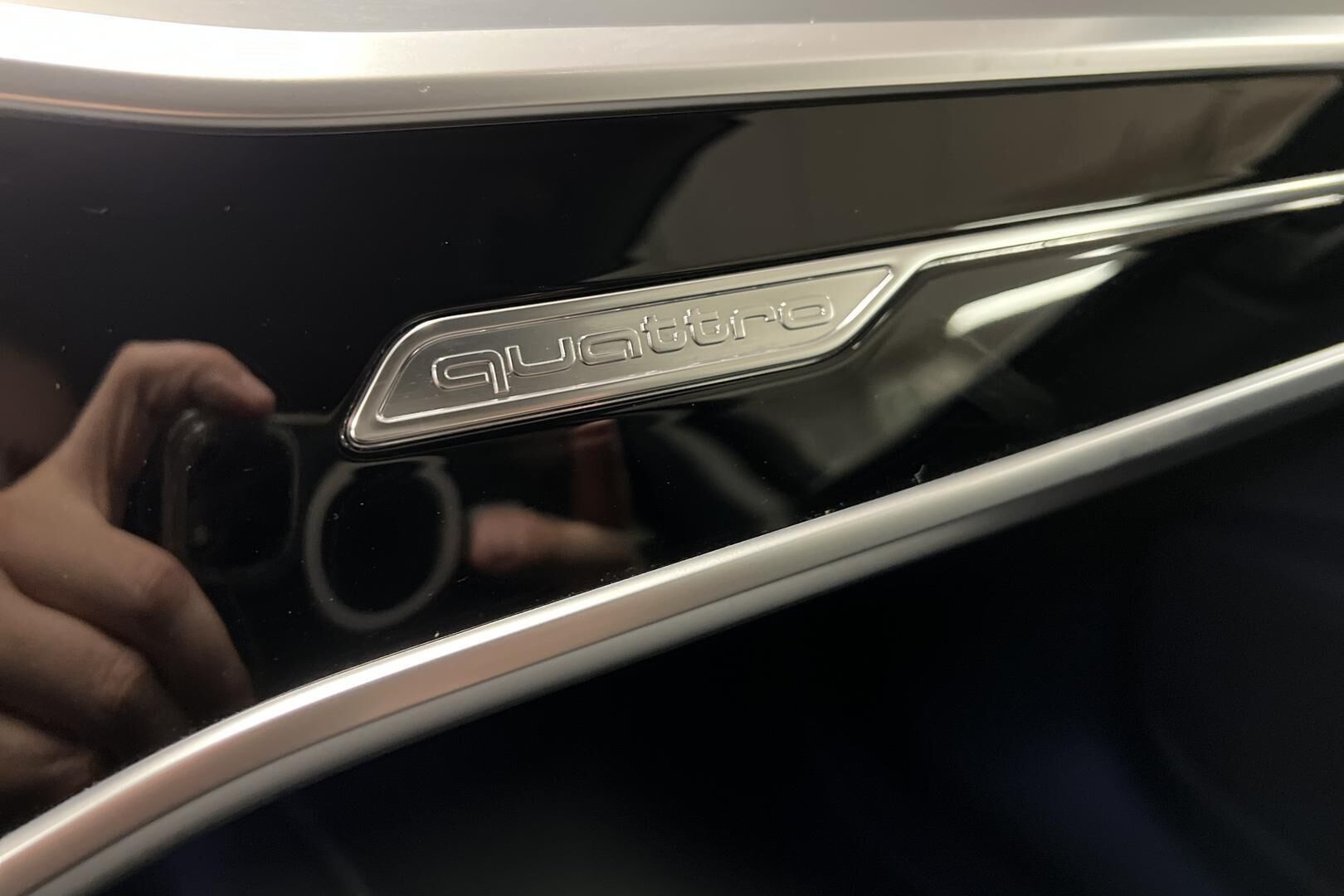 AUDI A6 iso kuva 24
