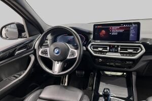 BMW IX3 esikatselu 14