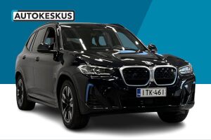 BMW IX3 esikatselu 3
