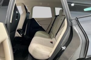 BMW IX esikatselu 10