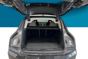 BMW IX esikatselu 12