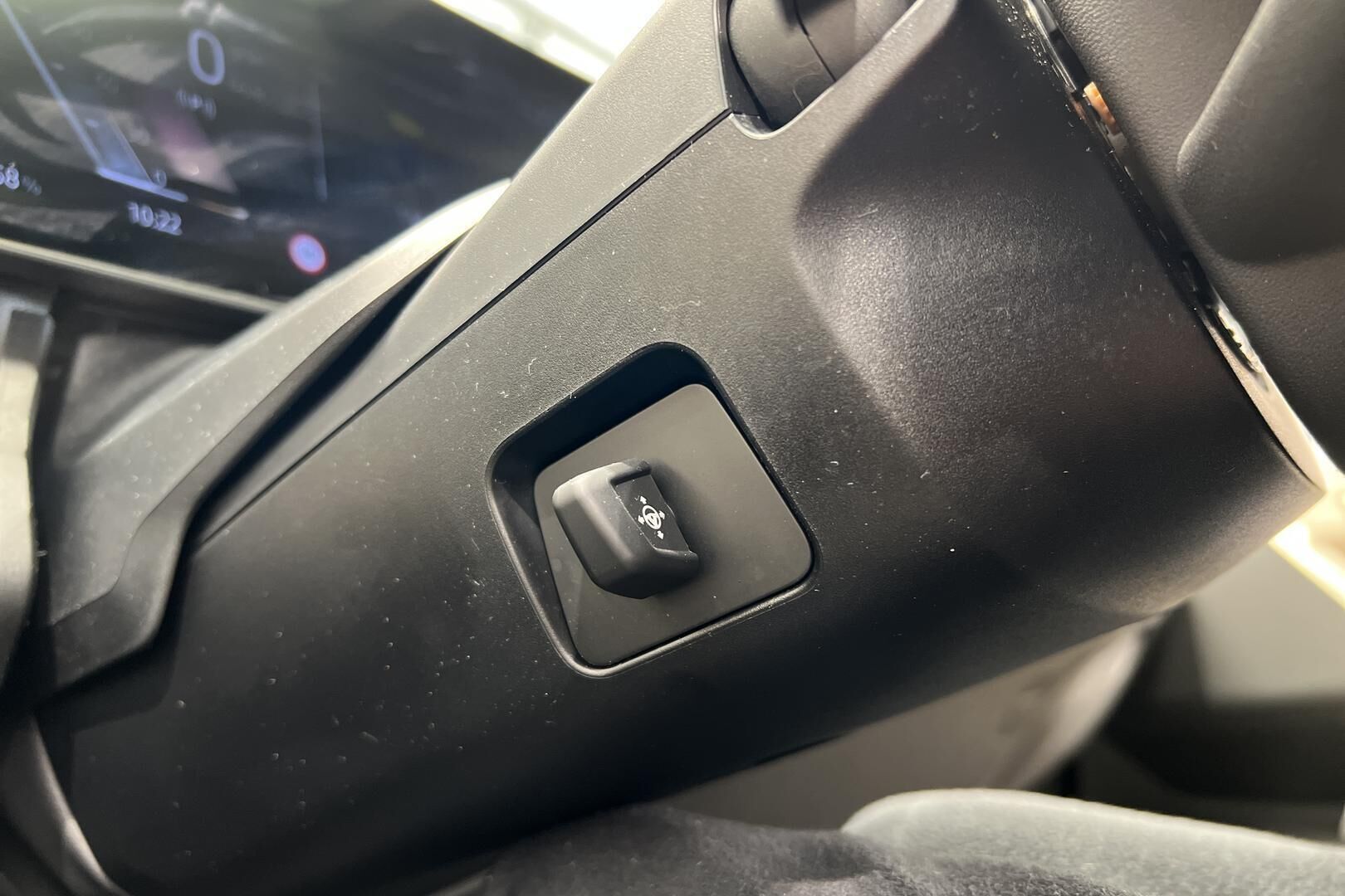 BMW IX iso kuva 29