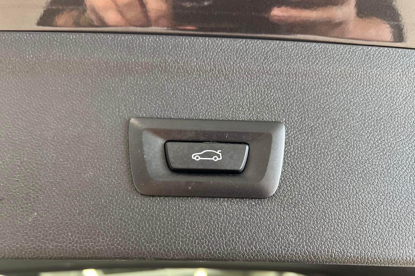 BMW IX iso kuva 38