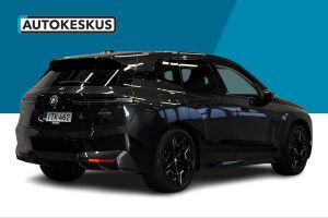 BMW IX esikatselu 5
