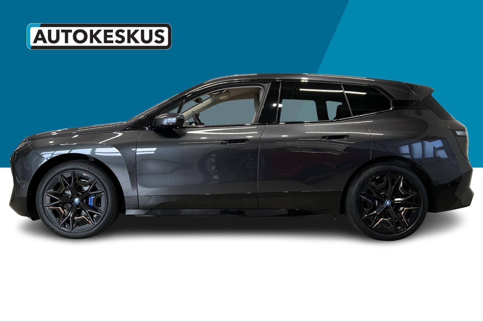 BMW IX iso kuva 8