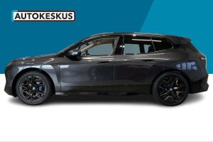 BMW IX esikatselu 8
