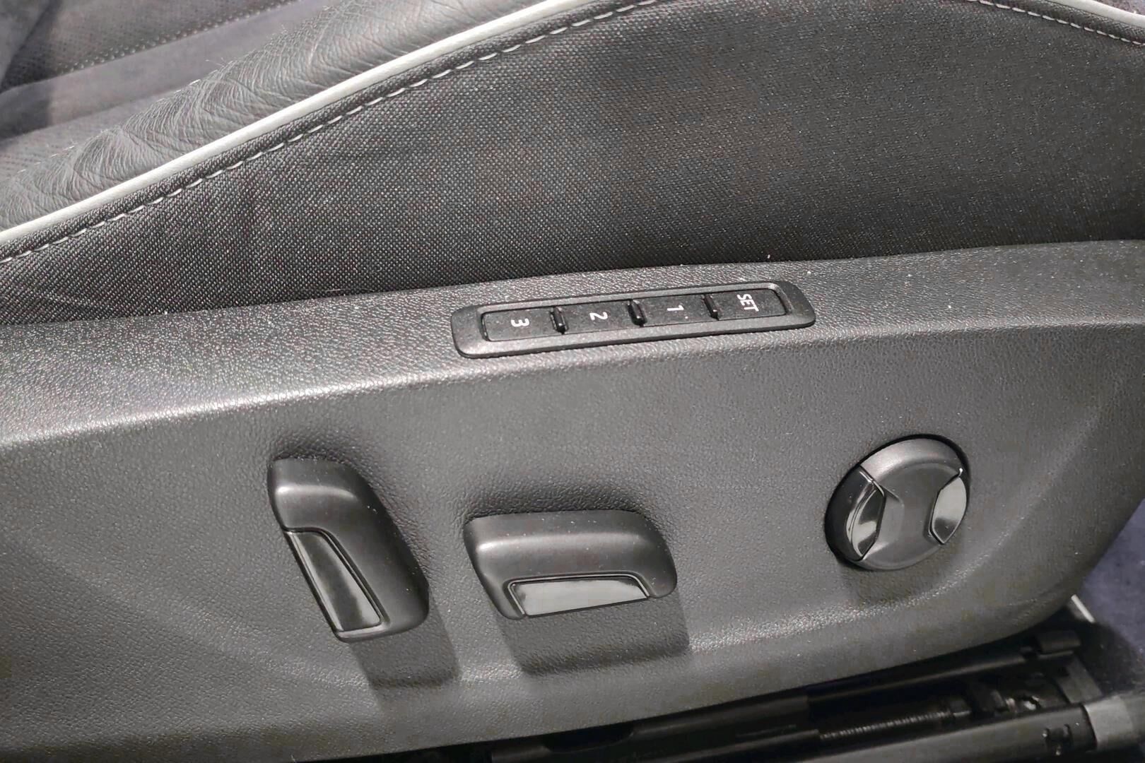 SKODA ENYAQ iso kuva 10