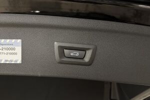 BMW iX esikatselu 13