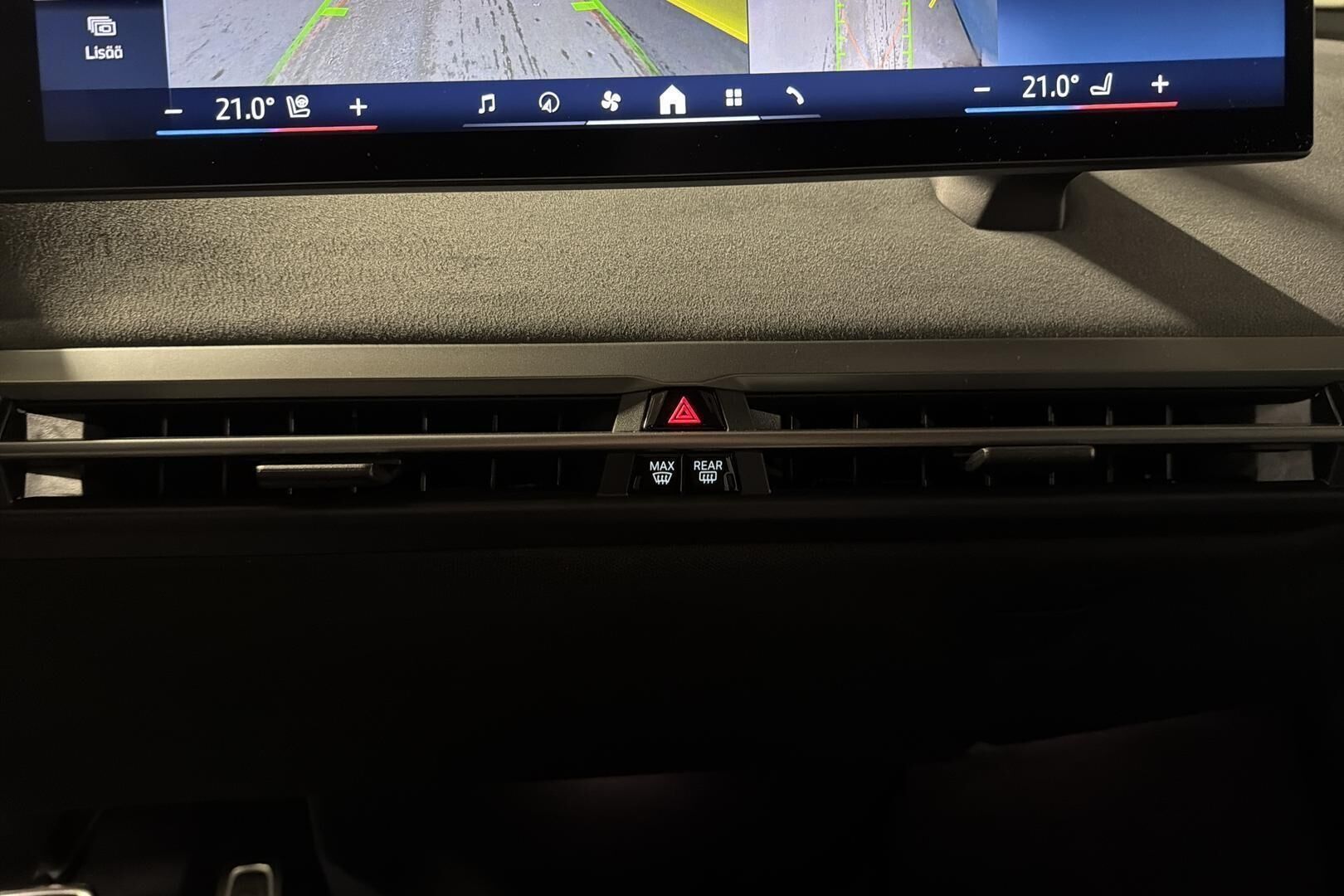 BMW iX iso kuva 35