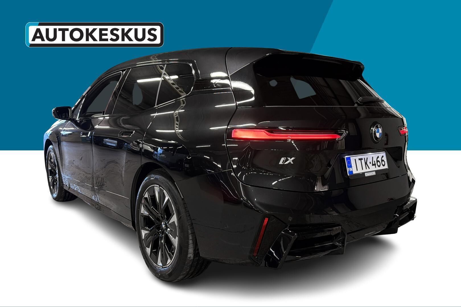 BMW iX iso kuva 6