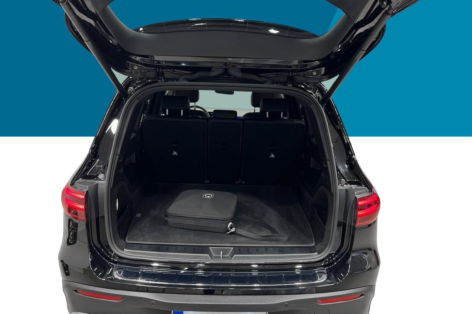 MERCEDES-BENZ EQB iso kuva 12