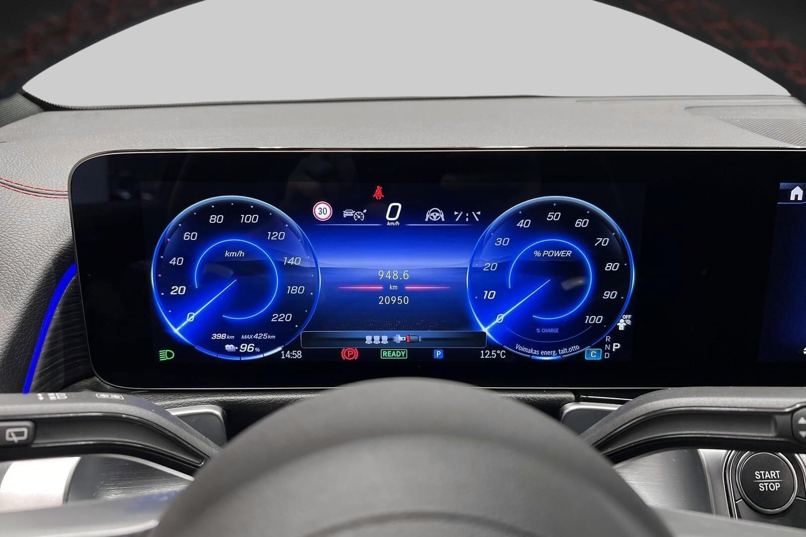 MERCEDES-BENZ EQB iso kuva 14