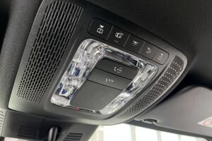 MERCEDES-BENZ EQB esikatselu 29