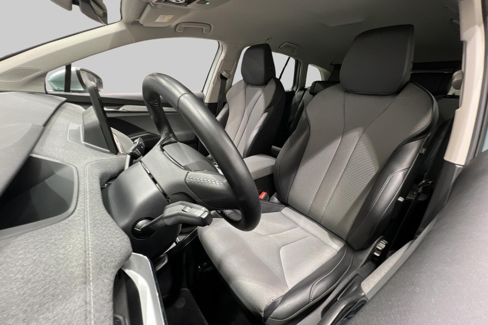 SKODA ENYAQ iso kuva 41