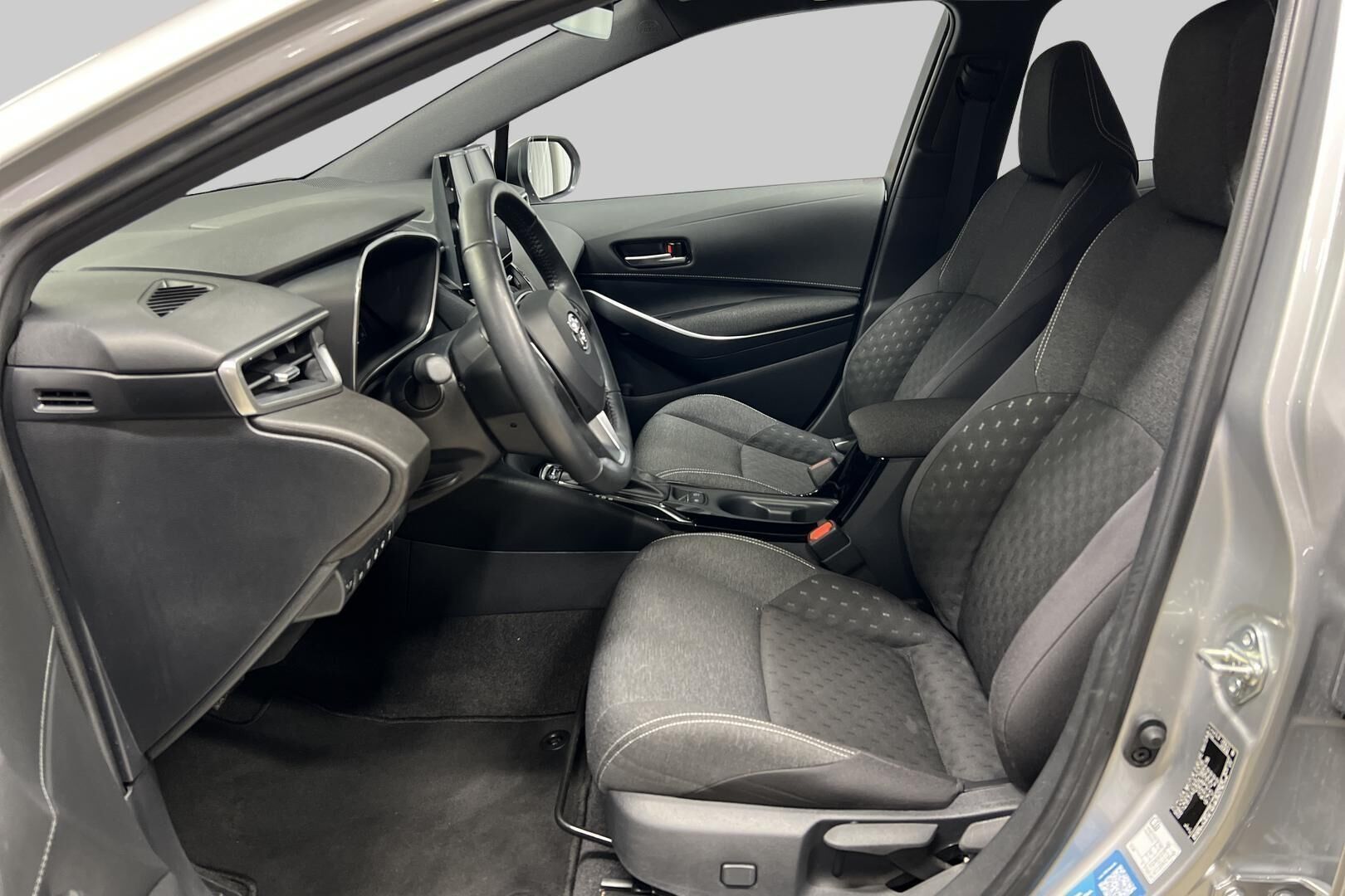 TOYOTA COROLLA iso kuva 7