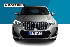 BMW IX1 esikatselu 1