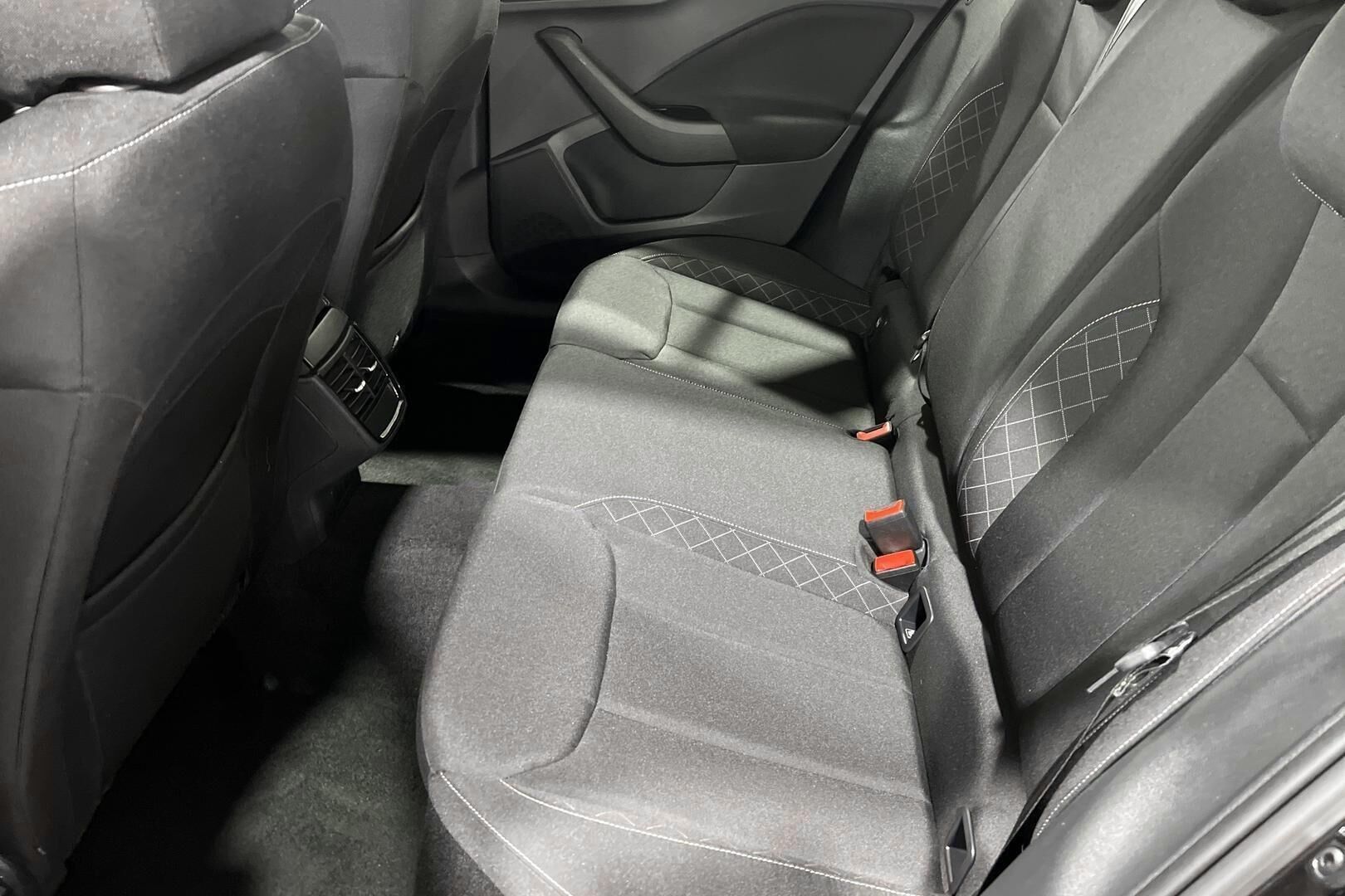SKODA KAMIQ iso kuva 10