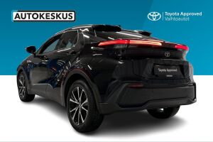 TOYOTA C-HR esikatselu 6
