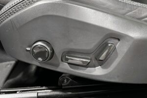 VOLVO XC60 esikatselu 18