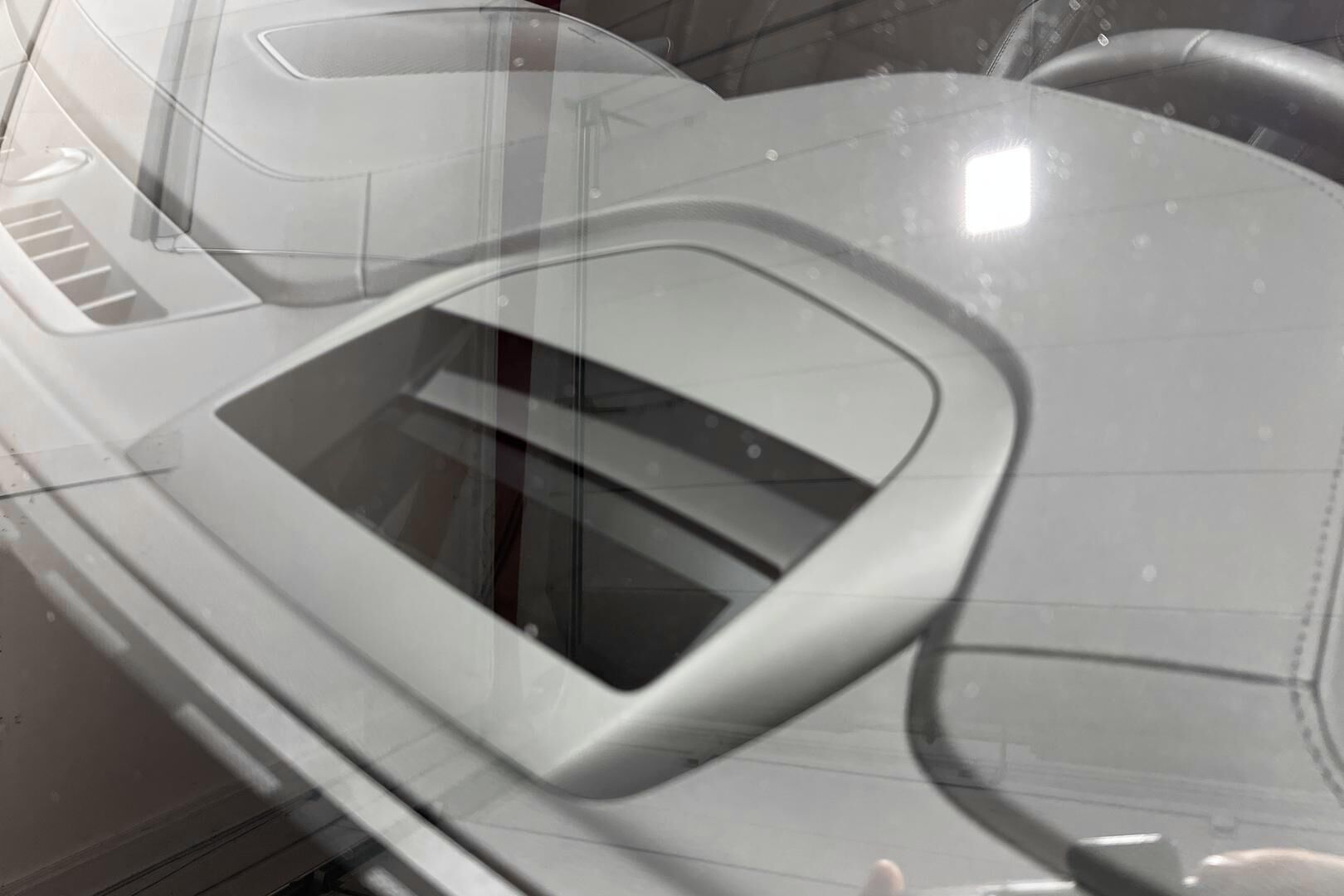 VOLVO XC60 iso kuva 26