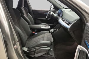 BMW iX1 esikatselu 4