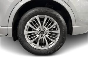 FORD KUGA esikatselu 13