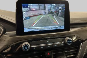 FORD KUGA esikatselu 24