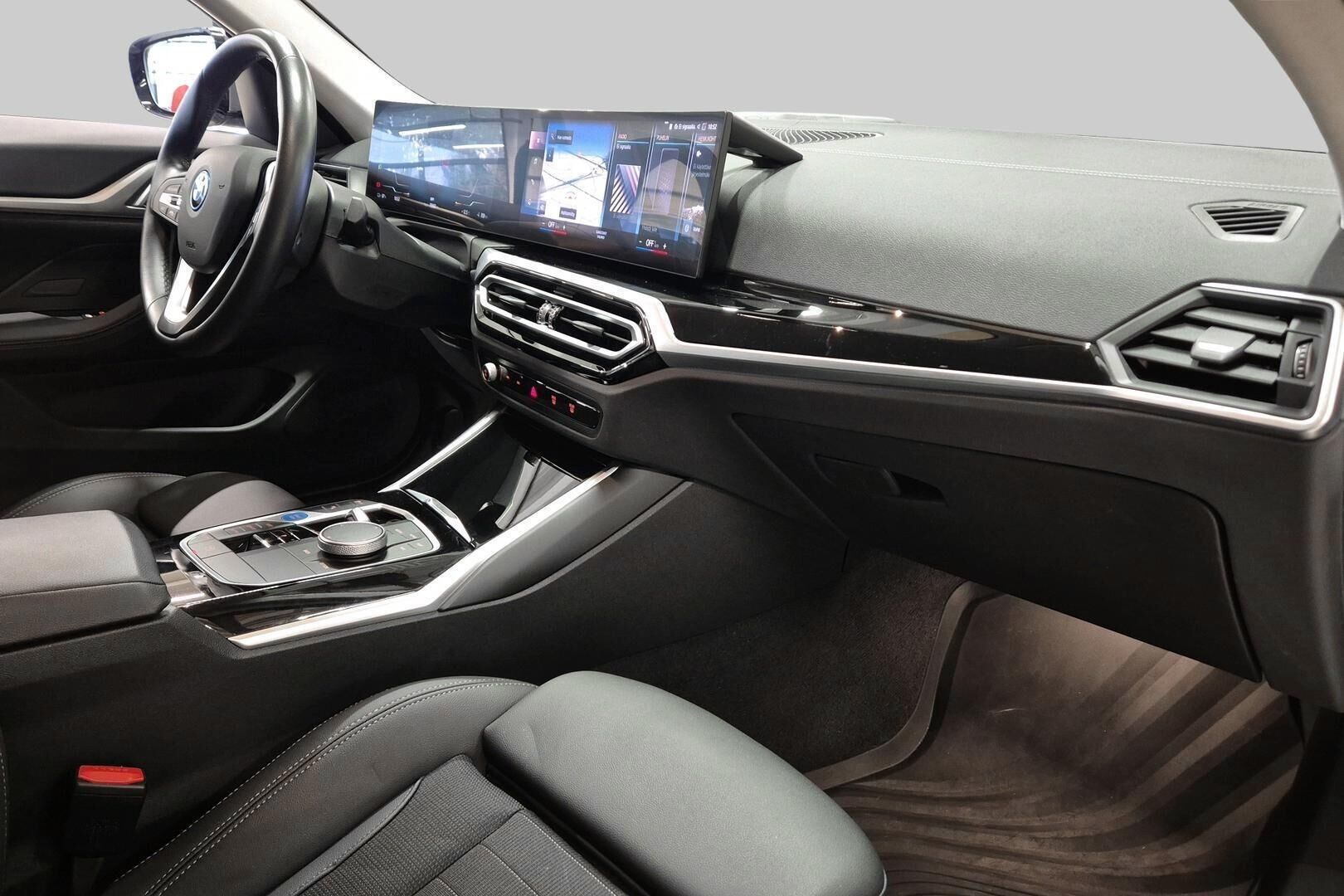 BMW I4 iso kuva 4