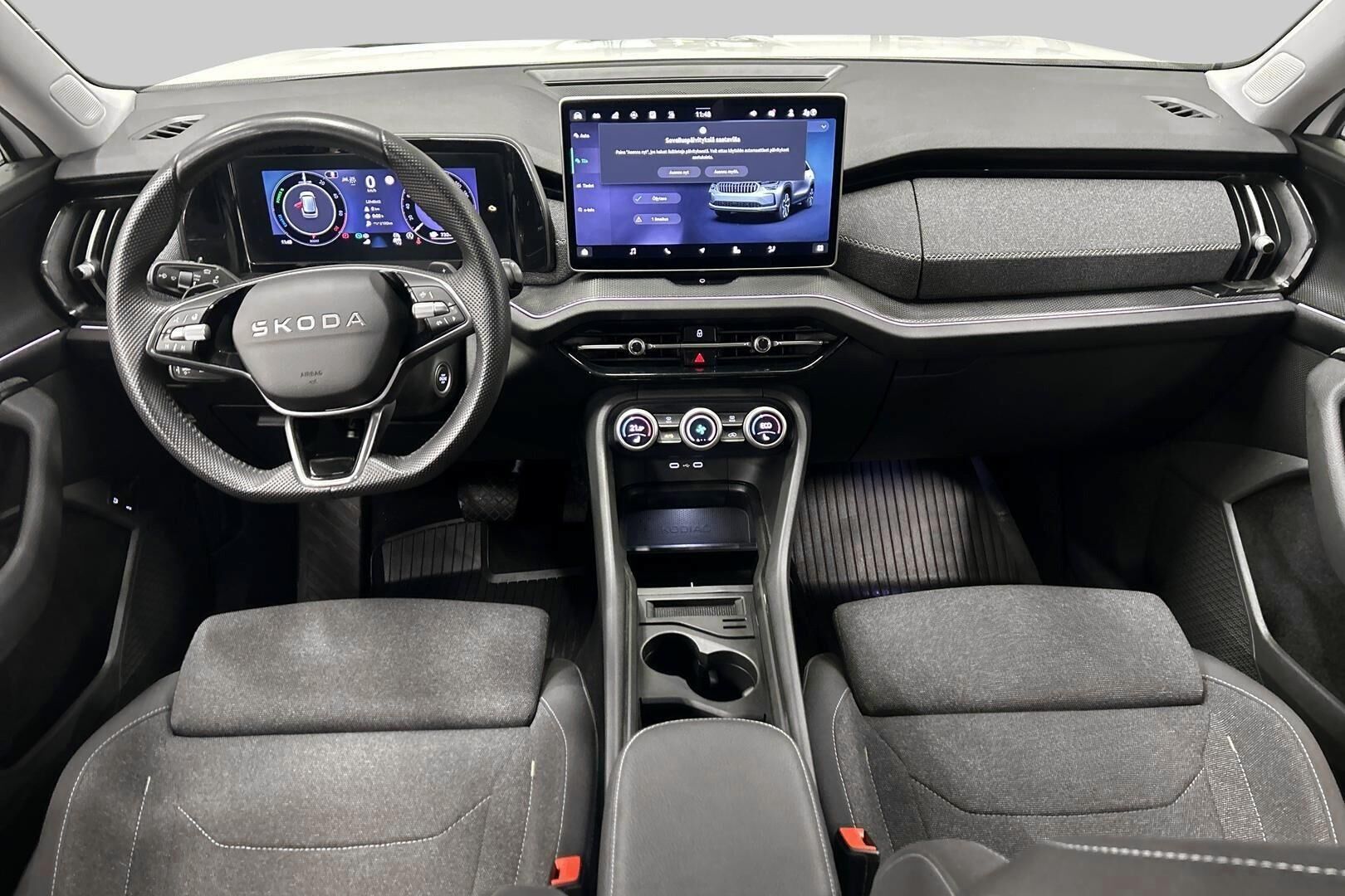 SKODA KODIAQ iso kuva 10