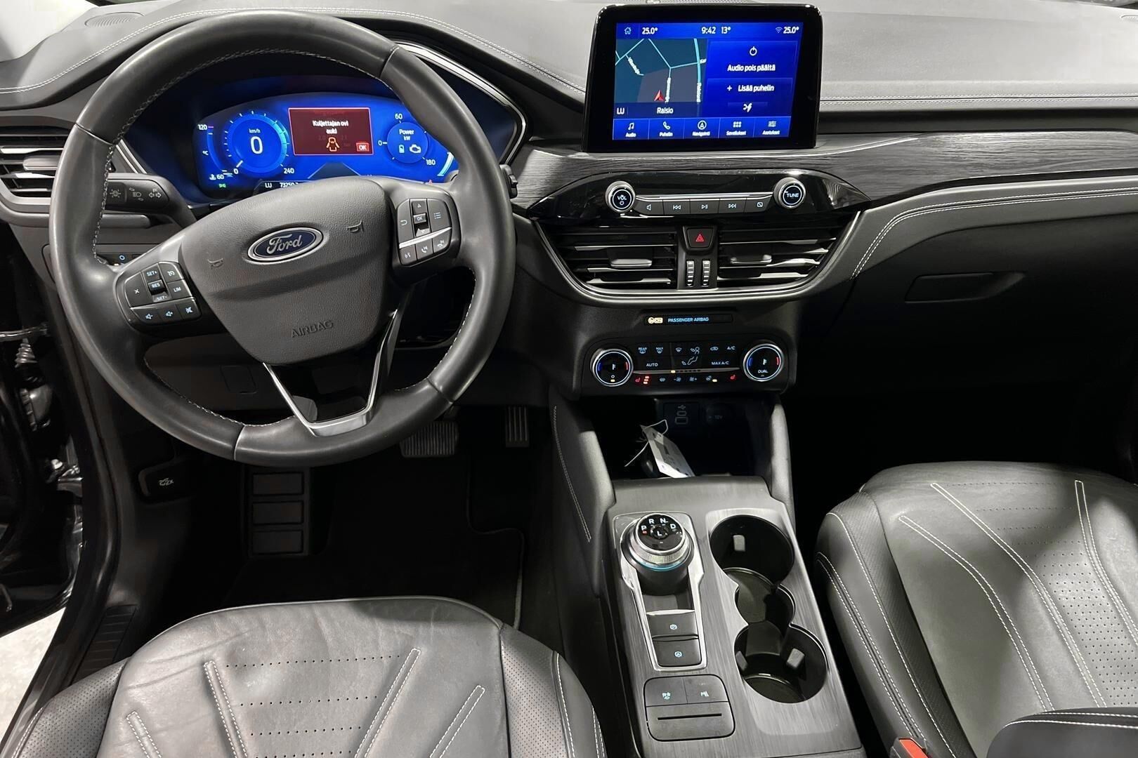 FORD KUGA iso kuva 11