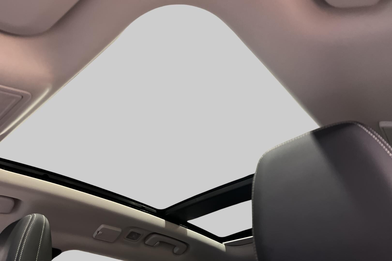 FORD KUGA iso kuva 23