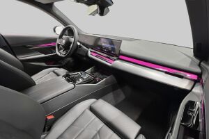 BMW 5-SARJA esikatselu 18