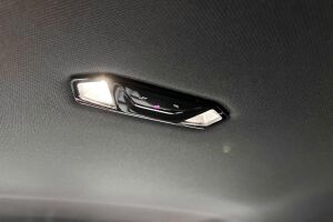 BMW 5-SARJA esikatselu 34