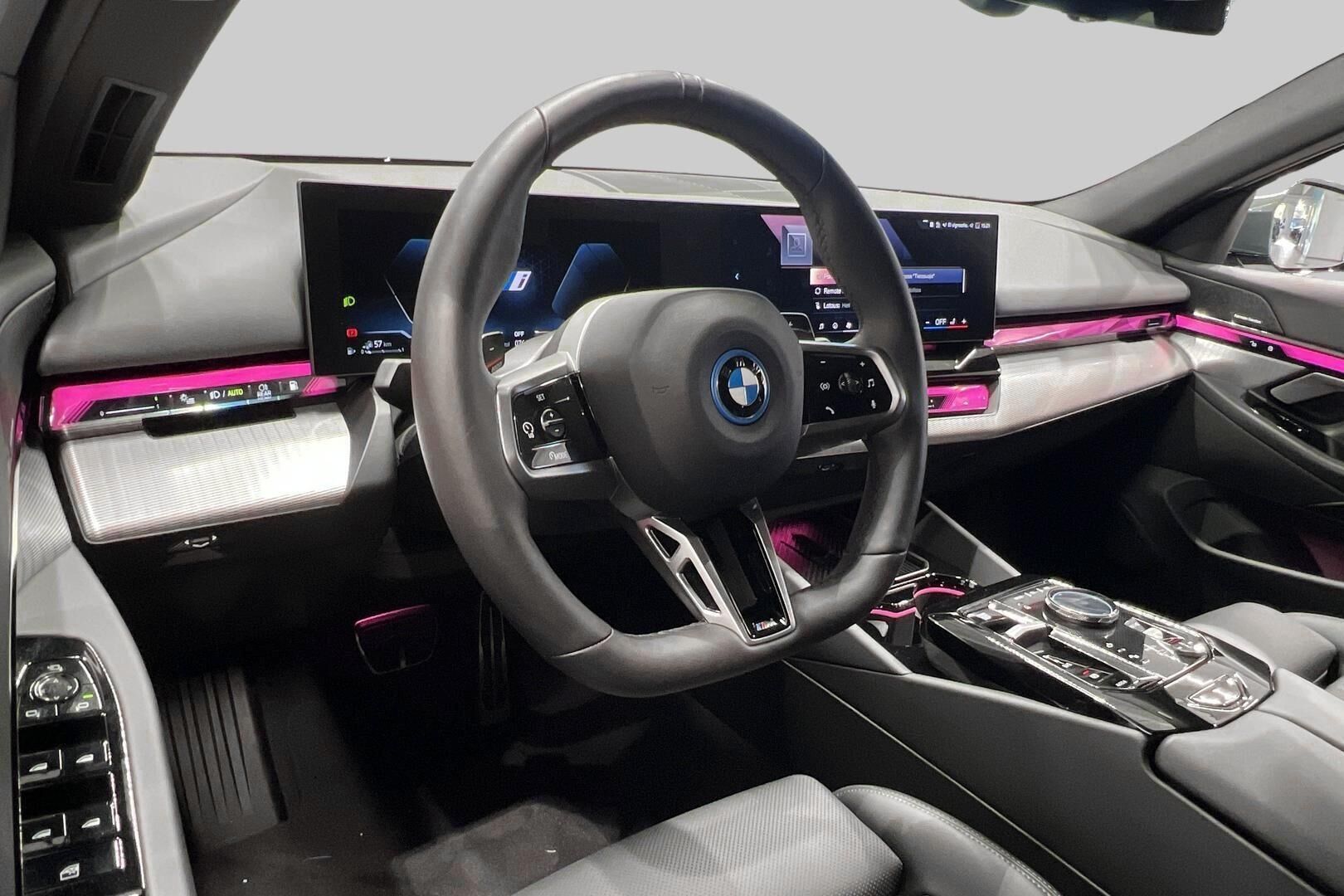BMW 5-SARJA iso kuva 41